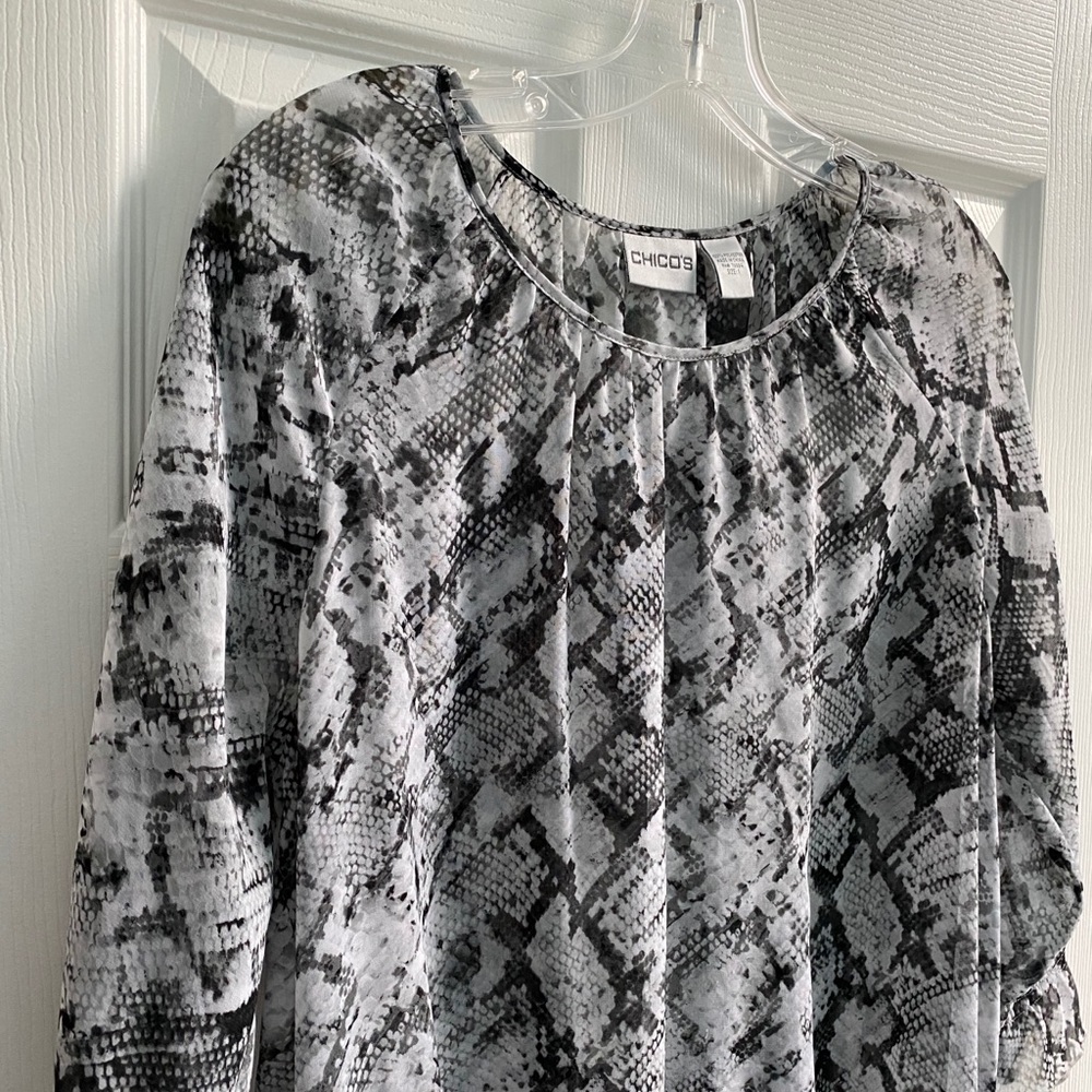 Sheer snakeskin pattern - Picture 4 of 12